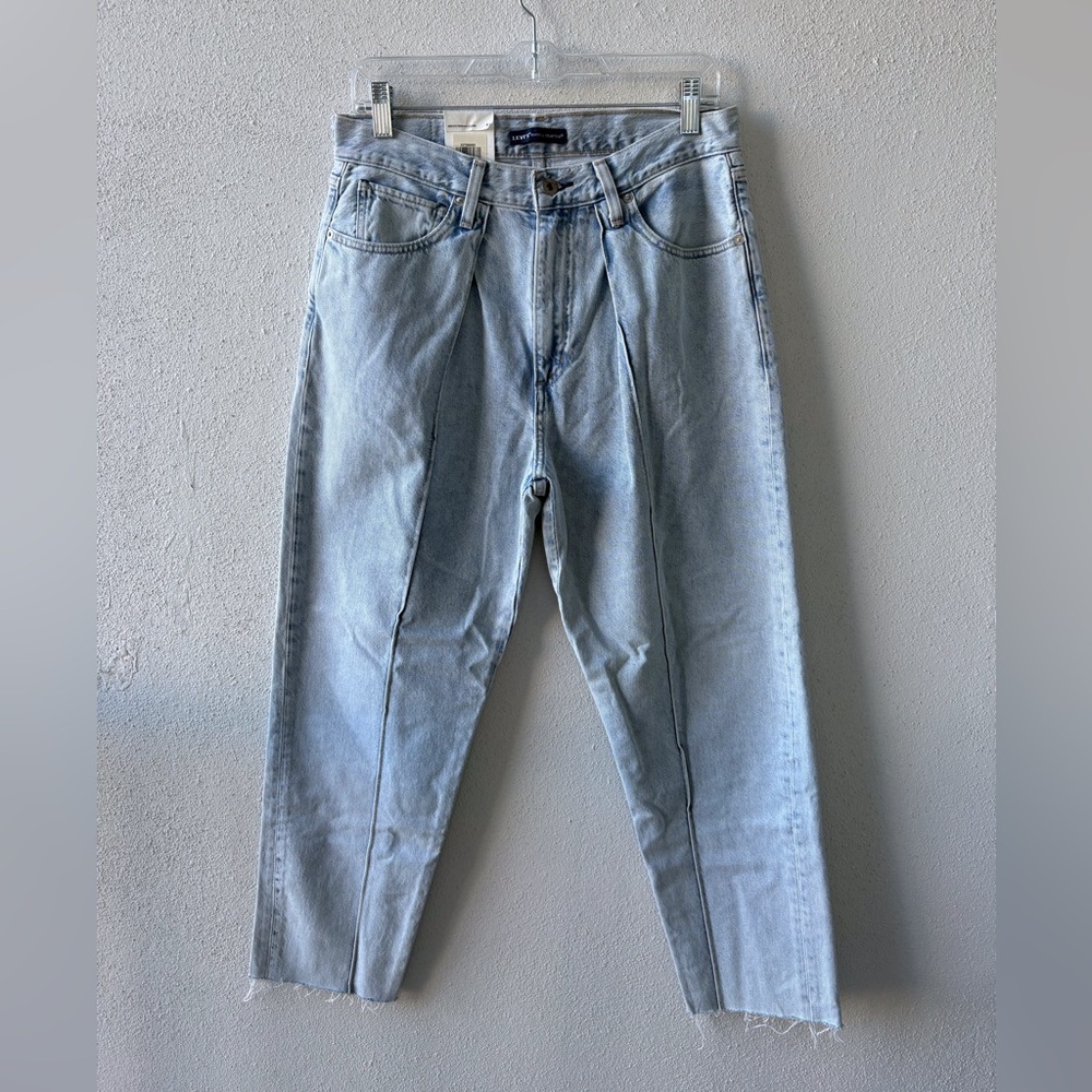 Levi’s Made & Crafted Pleated Column Size 29 High Rise Straight Leg Light Wash - Picture 1 of 16